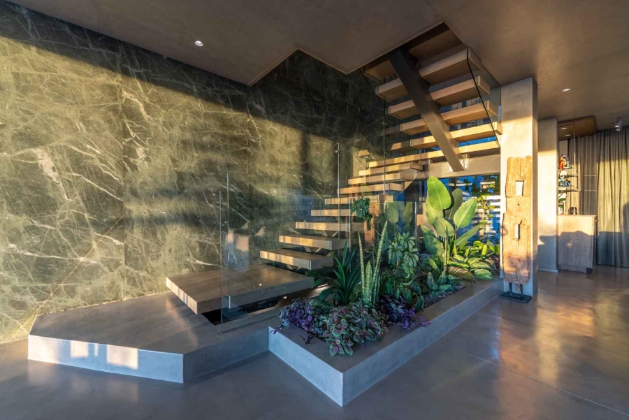 5 Bedroom Property for Sale in Camps Bay Western Cape